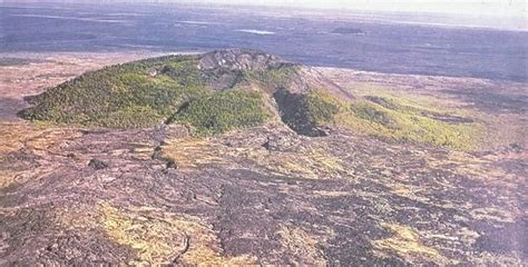   Le Mont Wudalianchi ! Un Joyau Volcanique en Pleine Vie ! 