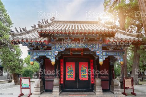  Le Temple Shangqiu Confucian: Un Joyau Architectural de l'Histoire Chinoise Ancienne !