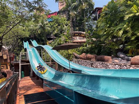  Le X-Park Sunway: Un paradis tropical en plein cœur de la ville!